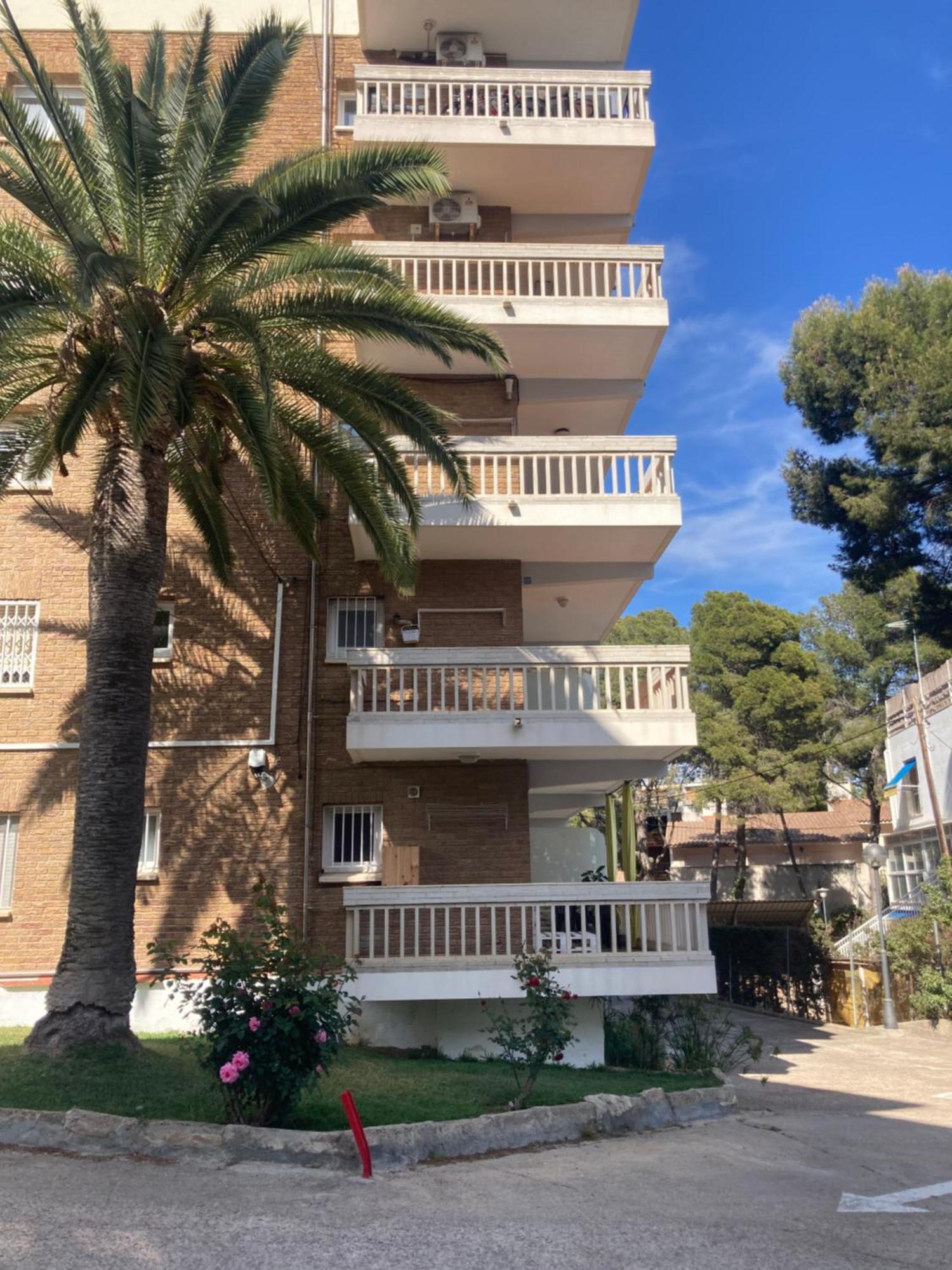 Appartement Vue Mer Avec Piscine Et Wifi Salou Exteriör bild