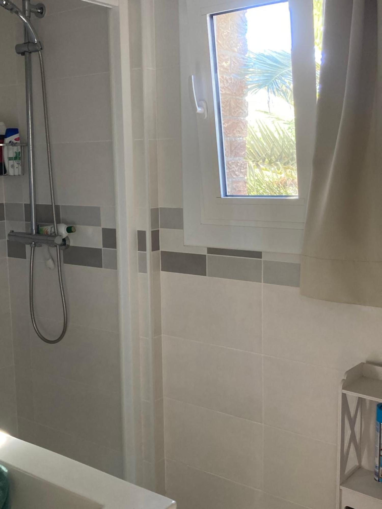 Appartement Vue Mer Avec Piscine Et Wifi Salou Exteriör bild