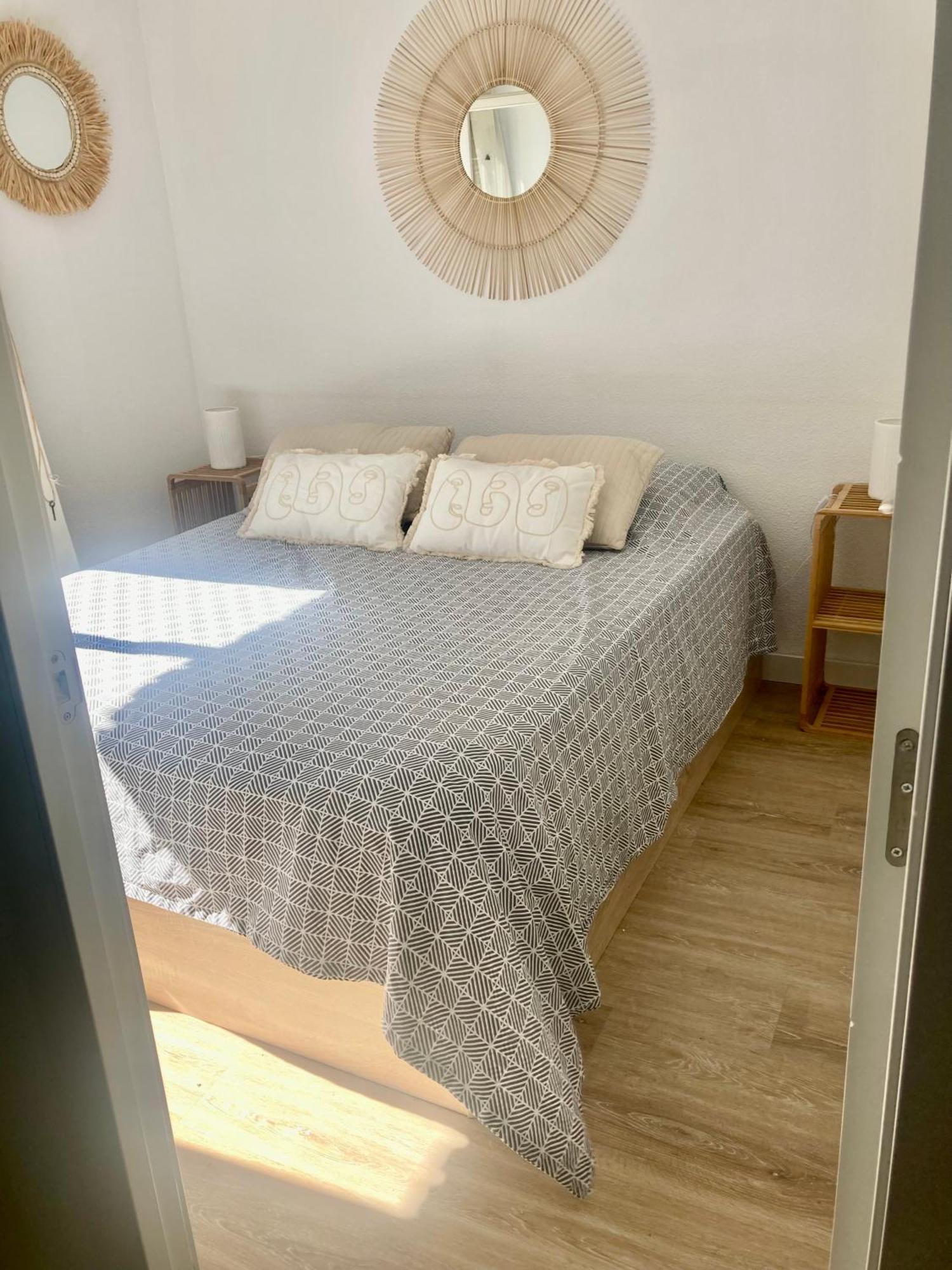 Appartement Vue Mer Avec Piscine Et Wifi Salou Exteriör bild